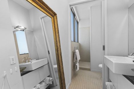 Photo of property in 68 Ludlam Street, Seatoun, Wellington, 6022