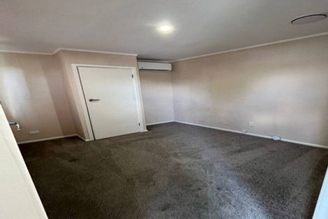 Photo of property in 39 James Laurie Street, Henderson, Auckland, 0612