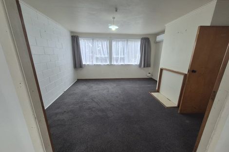 Photo of property in 2a-b Waihemo Street, Waitangirua, Porirua, 5024