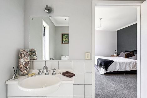 Photo of property in 13 Cranmore Avenue, Huntington, Hamilton, 3210