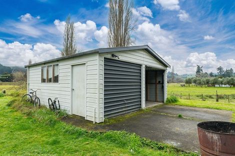 Photo of property in 12 Marsack Road, Taumarunui, 3992