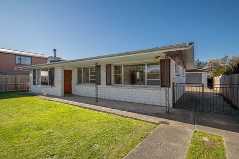 Photo of property in 18 Newbourne Crescent, Redwoodtown, Blenheim, 7201