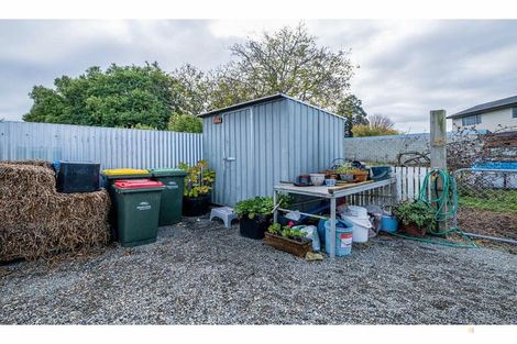Photo of property in 12 Parsonage Road, Waimate, 7924