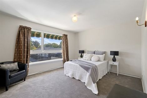 Photo of property in 2/108 Idris Road, Bryndwr, Christchurch, 8052