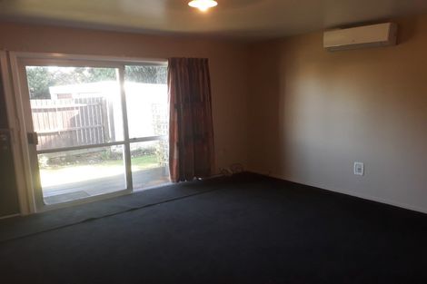 Photo of property in 2/605 Hereford Street, Linwood, Christchurch, 8011