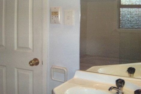 Photo of property in 1/1b Dickson Crescent, Hornby, Christchurch, 8042