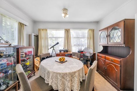 Photo of property in 14 Lucas Place, Weymouth, Auckland, 2103