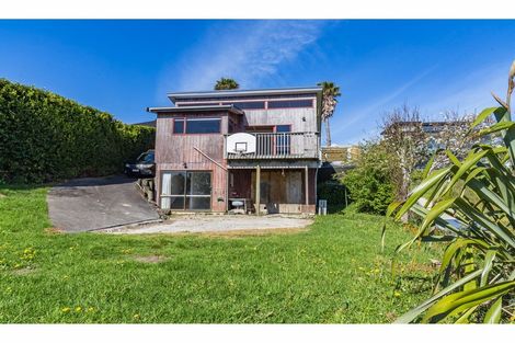 Photo of property in 106a Vipond Road, Stanmore Bay, Whangaparaoa, 0932