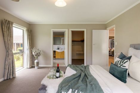 Photo of property in 38 Ashley Street, St Andrews, Hamilton, 3200