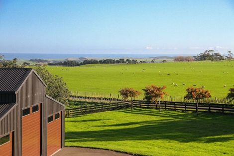 Photo of property in 135 Ngarino Road, Kai Iwi, Whanganui, 4574