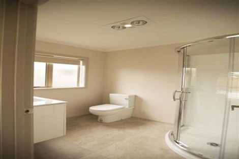 Photo of property in 1 Charlotte Crescent, Dinsdale, Hamilton, 3204