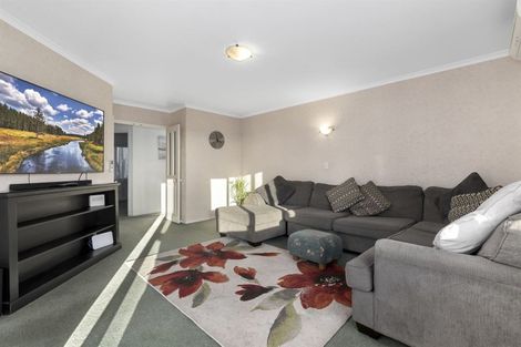 Photo of property in 64 Village Park Drive, Welcome Bay, Tauranga, 3112