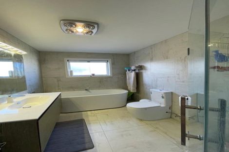 Photo of property in 5 Moko Lane, Greenhithe, Auckland, 0632