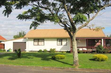 Photo of property in 1/18 Leven Lane, Totara Heights, Auckland, 2105