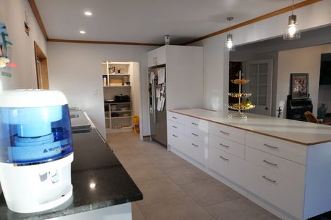 Photo of property in 21 Windsor Avenue, Waikanae, 5036