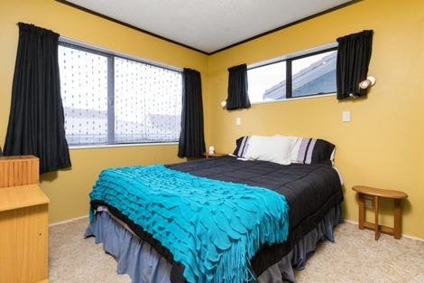 Photo of property in 73 Oceanbeach Road, Mount Maunganui, 3116