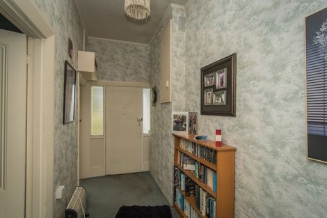 Photo of property in 37 Raymond Street, West End, Timaru, 7910