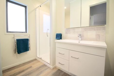 Photo of property in 808a Beach Road, Browns Bay, Auckland, 0630