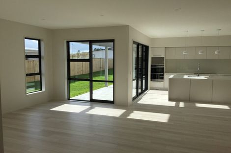 Photo of property in 13 Mahutonga Avenue, Beachlands, Auckland, 2018