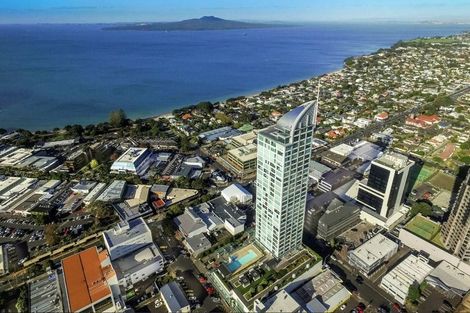 Photo of property in Sentinel Apartments, 1102/3 Northcroft Street, Takapuna, Auckland, 0622