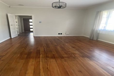 Photo of property in 12 Connolly Avenue, Mount Roskill, Auckland, 1041