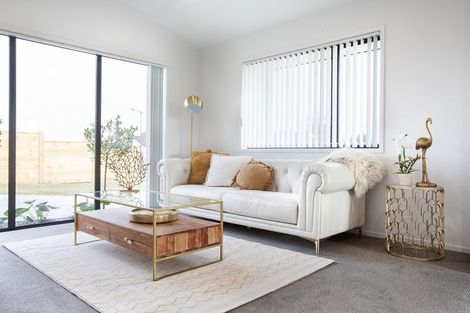 Photo of property in 45 Te Taniwha Road, One Tree Point, 0118