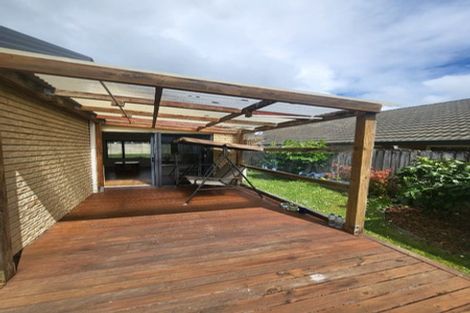 Photo of property in 128 Charles Prevost Drive, The Gardens, Auckland, 2105