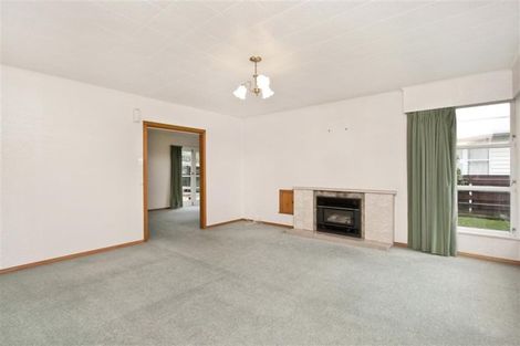 Photo of property in 14 Kapiti Place, Awapuni, Palmerston North, 4412