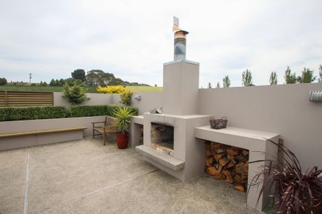 Photo of property in 4/102 Beach Road, Awamoa, Oamaru, 9495