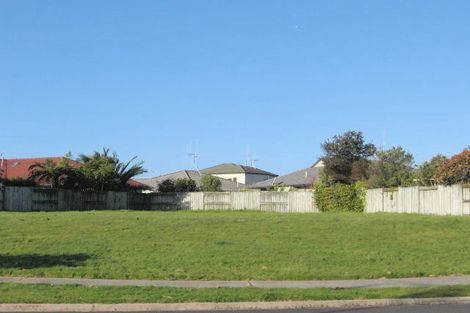 Photo of property in 19 Seychelles Drive, Papamoa Beach, Papamoa, 3118