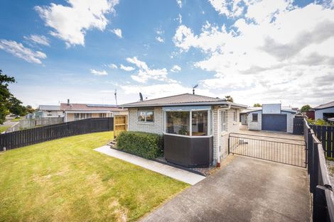 Photo of property in 108 Apollo Parade, Milson, Palmerston North, 4414