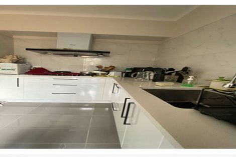 Photo of property in 30 Mettam Drive, Swanson, Auckland, 0614