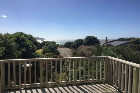 Photo of property in 30 Tireti Road, Titahi Bay, Porirua, 5022