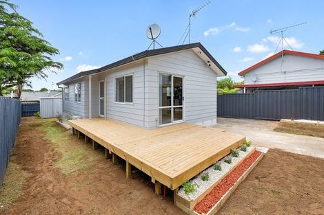 Photo of property in 1/157 Te Irirangi Drive, Flat Bush, Auckland, 2019