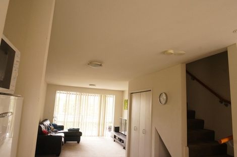 Photo of property in 5/28 Oneroa Road, East Tamaki, Auckland, 2013