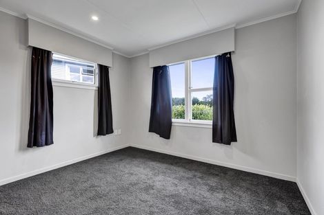Photo of property in 8 Penrith Street, Westown, New Plymouth, 4310