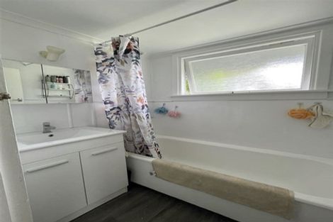 Photo of property in 53 Main North Road, Geraldine, 7930