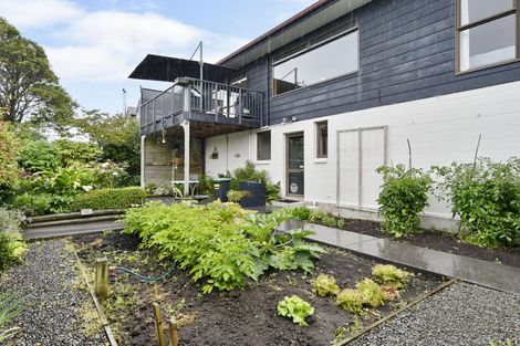 Photo of property in 1 Rockview Place, Mount Pleasant, Christchurch, 8081