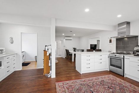 Photo of property in 76 Balrudry Street, Avonhead, Christchurch, 8042