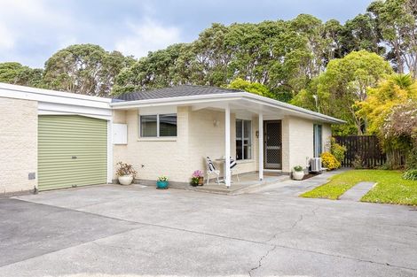 Photo of property in 10b Rimu Street, Waikanae, 5036