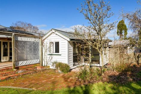 Photo of property in 18 Skerman Street, Marton, 4710