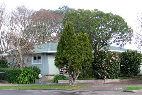 Photo of property in 16 Hartley Place, Awapuni, Palmerston North, 4412