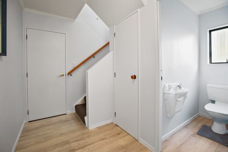 Photo of property in 9/55 Tuhikaramea Road, Dinsdale, Hamilton, 3204