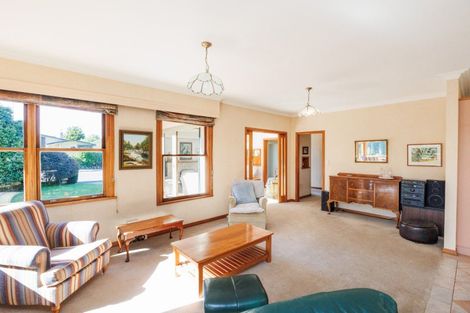 Photo of property in 122 Jickell Street, Hokowhitu, Palmerston North, 4410