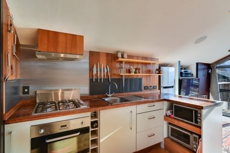 Photo of property in 13 Forbes Place, Glenorchy, 9372