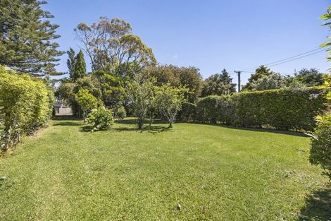 Photo of property in 127 Howard Road, Orere Point, 2585