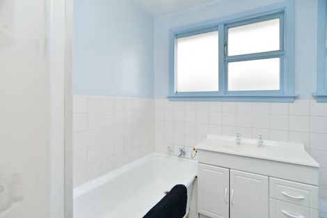 Photo of property in 22 Wingate Street, Redwood, Christchurch, 8051