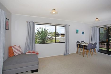 Photo of property in 22a Churchill Terrace, Waiuku, 2123