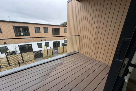 Photo of property in 6/92 Cambridge Terrace, Waterloo, Lower Hutt, 5011