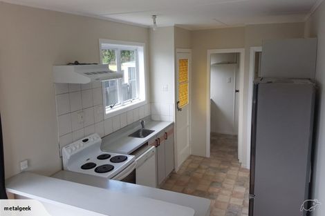 Photo of property in 19 Simons Street, Moturoa, New Plymouth, 4310